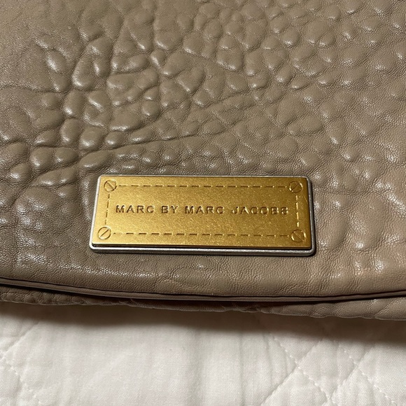 Marc Jacobs Crossbody - Picture 2 of 9